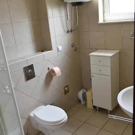 Nautica Jersani Apartment Murter