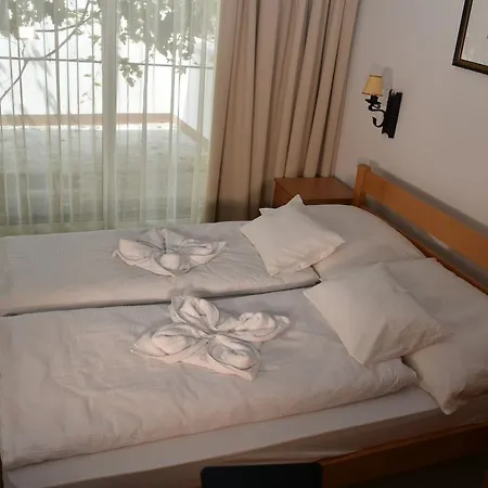 Nautica Jersani Apartment Murter