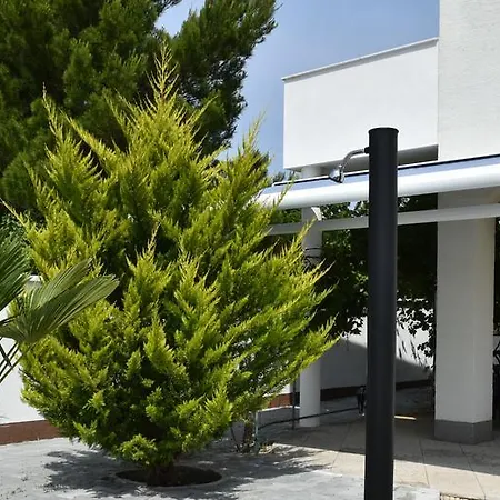 Apartment Nautica Jersani