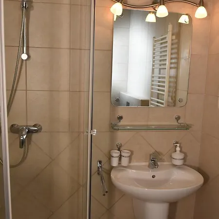 Nautica Jersani Apartment Murter